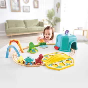 Dinosaur train bucket set