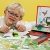 Magnetic scene & doodle set Dino